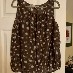 Sleeveless blouse from Loft